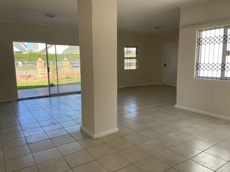4 Bedroom Property for Sale in East Bank Eastern Cape